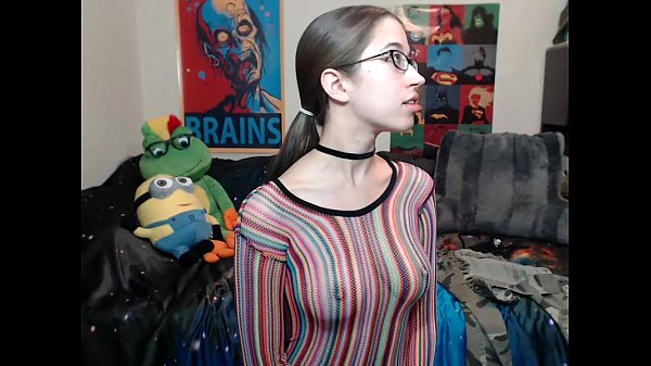teen alexxxcoal flashing boobs on live webcam